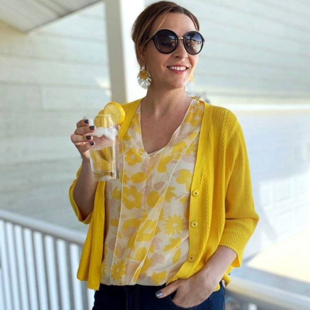 Cabi new front porch top Sz M